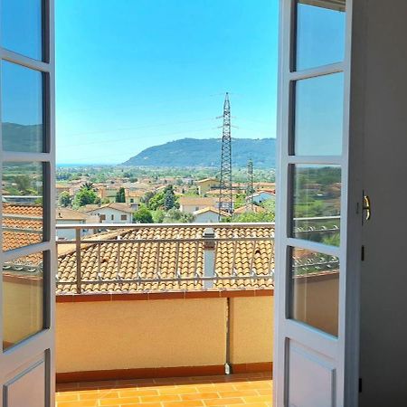 Casa Vacanza Da Menan Castelnuovo Magra Exterior foto